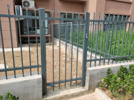  邯鄲鋁藝扶手護欄安裝視頻-百度推薦