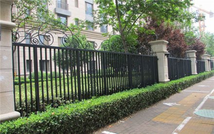 本溪鋁藝組裝護欄工廠-安誠護欄廠家